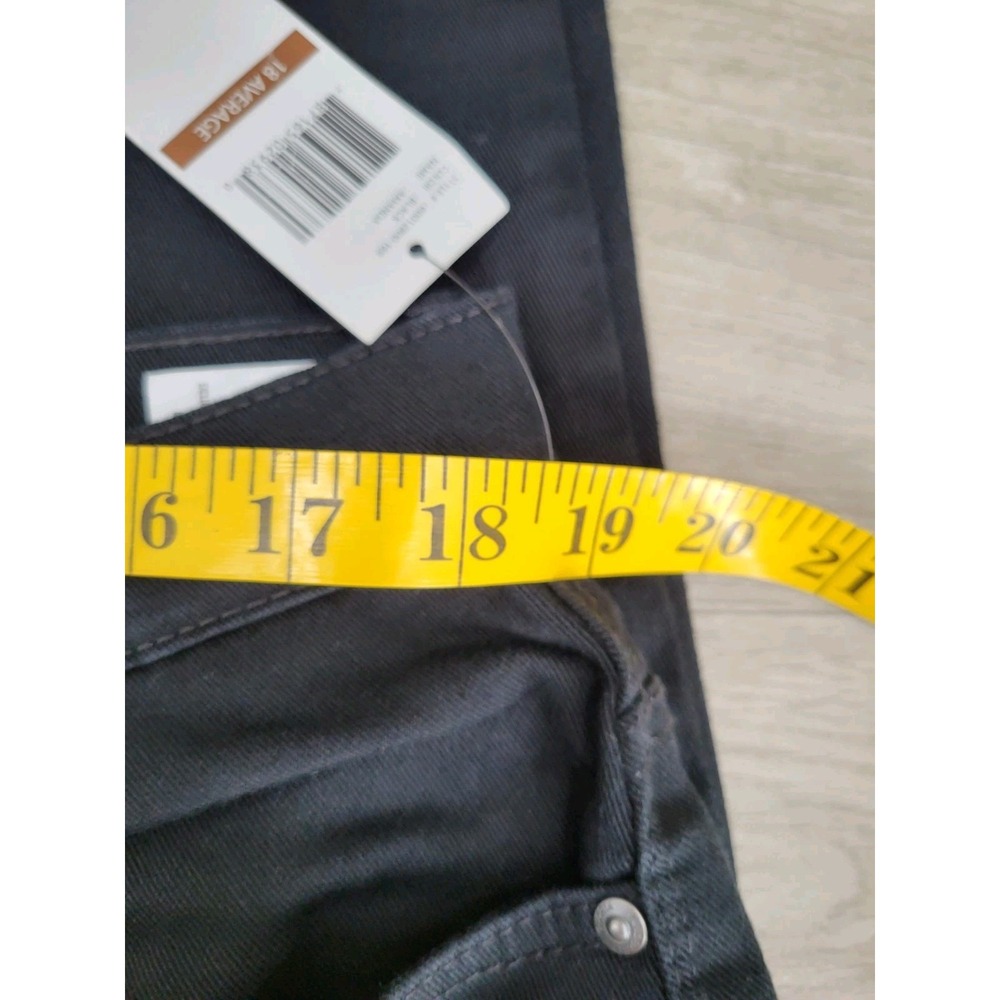 NWT Gloria Vanderbilt Amanda Jeans Womens Size 18 Black Classic Tapered - Picture 6 of 8